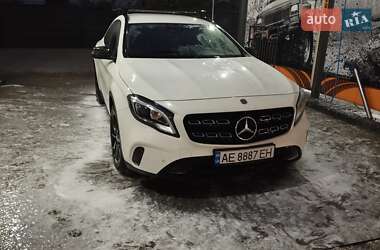 Внедорожник / Кроссовер Mercedes-Benz GLA-Class 2017 в 