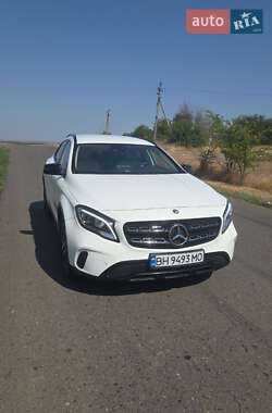 Mercedes-Benz GLA-Class 2018