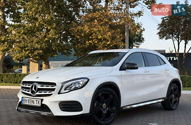 Позашляховик / Кросовер Mercedes-Benz GLA-Class 2018 в Одесі