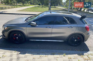Внедорожник / Кроссовер Mercedes-Benz GLA-Class 2015 в 