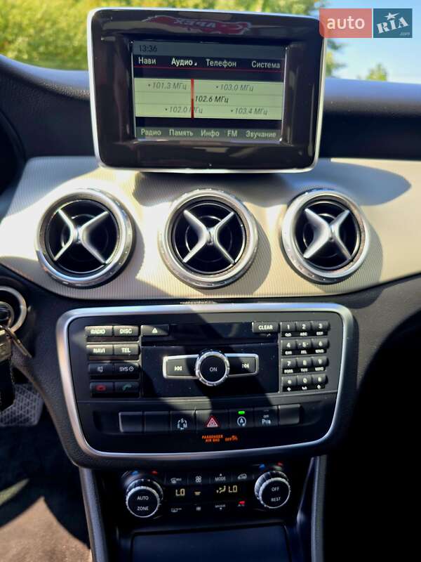 Позашляховик / Кросовер Mercedes-Benz GLA-Class 2016 в Івано-Франківську