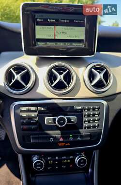 Внедорожник / Кроссовер Mercedes-Benz GLA-Class 2016 в 
