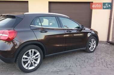 Mercedes-Benz GLA-Class 2015