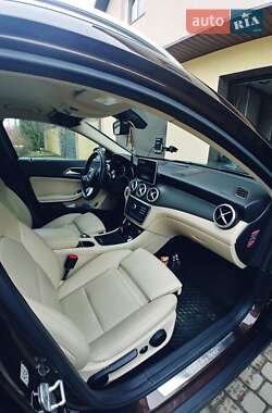 Внедорожник / Кроссовер Mercedes-Benz GLA-Class 2015 в 