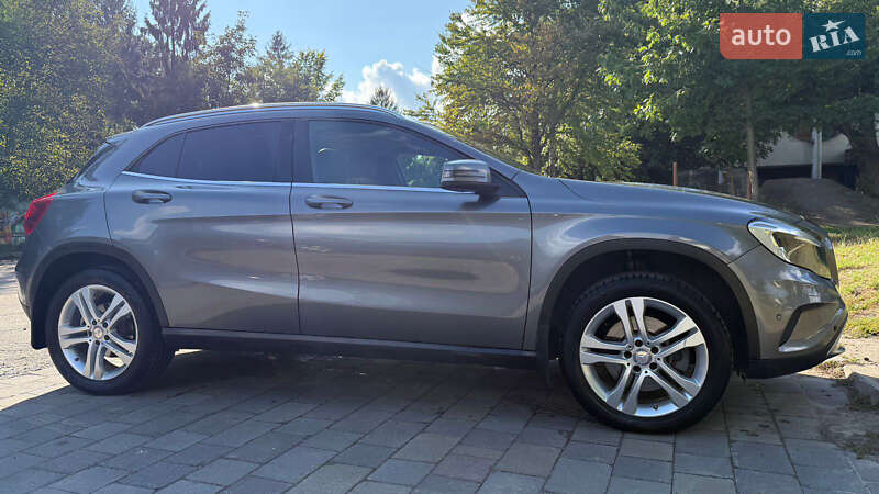 Внедорожник / Кроссовер Mercedes-Benz GLA-Class 2015 в Львове фото 5 Внедорожник / Кроссовер Mercedes-Benz GLA-Class 2015 в Львове