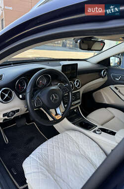 Внедорожник / Кроссовер Mercedes-Benz GLA-Class 2017 в 