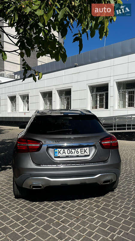 Позашляховик / Кросовер Mercedes-Benz GLA-Class 2018 в Одесі