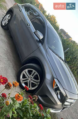 Mercedes-Benz GLA-Class 2015