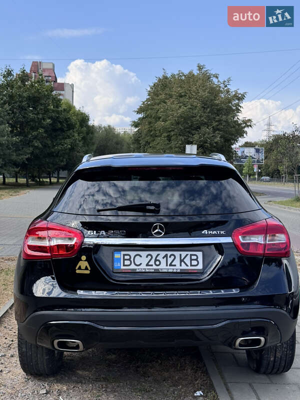Позашляховик / Кросовер Mercedes-Benz GLA-Class 2018 в Львові