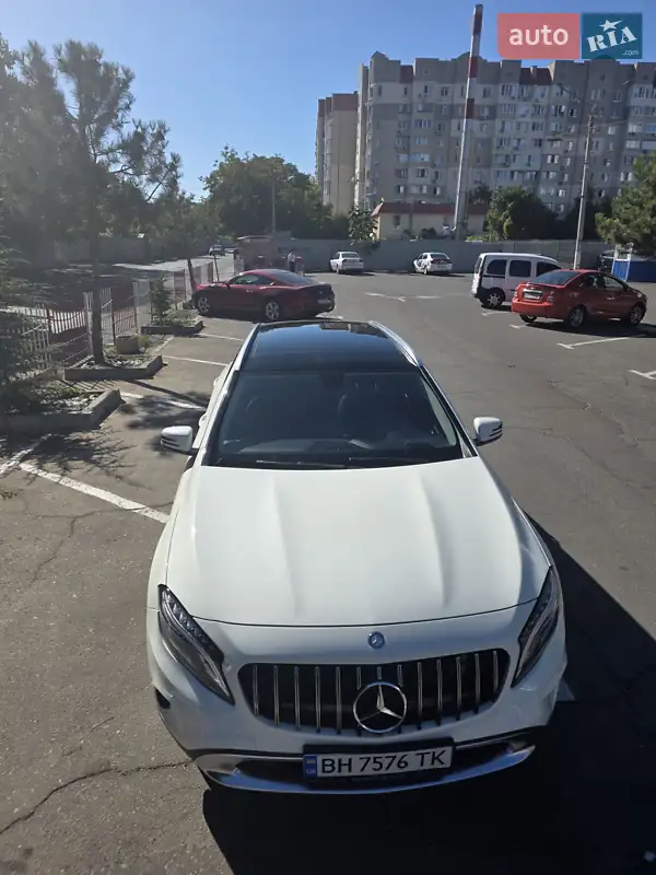 Mercedes-Benz GLA-Class