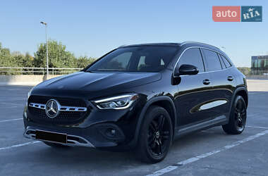 Позашляховик / Кросовер Mercedes-Benz GLA-Class 2020 в Києві