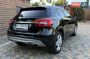 Внедорожник / Кроссовер Mercedes-Benz GLA-Class 2015 в 