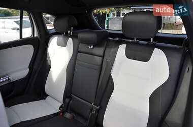 Внедорожник / Кроссовер Mercedes-Benz GLA-Class 2020 в 