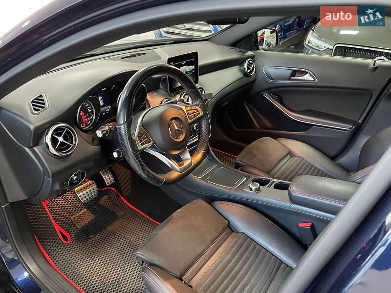 Внедорожник / Кроссовер Mercedes-Benz GLA-Class 2017 в Полтаве