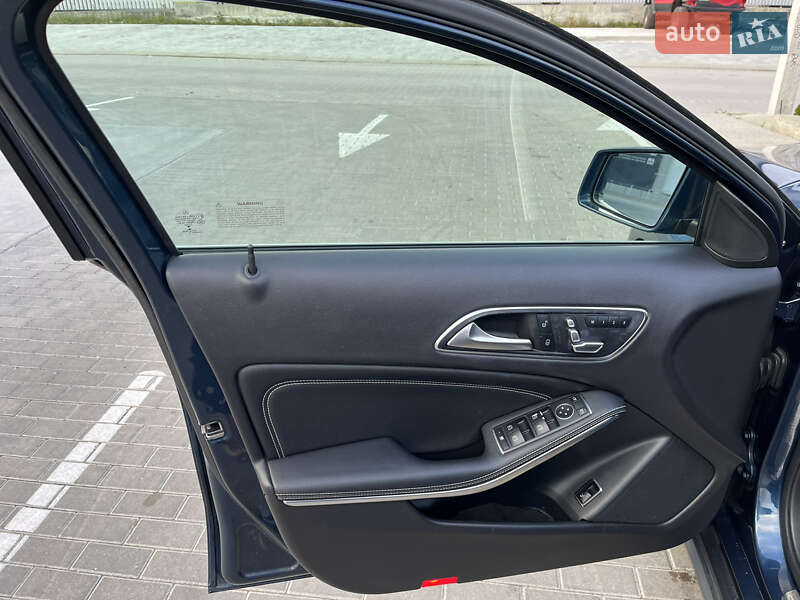 Внедорожник / Кроссовер Mercedes-Benz GLA-Class 2019 в Львове фото 18 Внедорожник / Кроссовер Mercedes-Benz GLA-Class 2019 в Львове