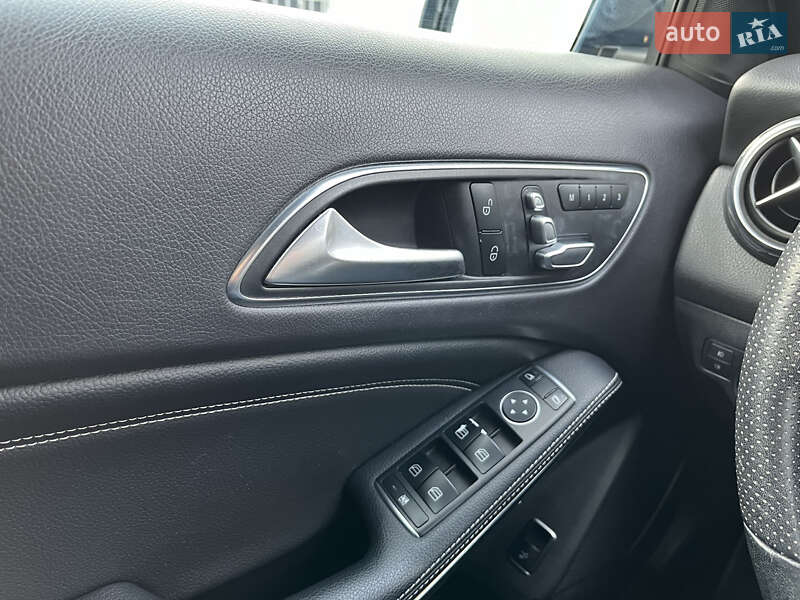Внедорожник / Кроссовер Mercedes-Benz GLA-Class 2019 в Львове фото 35 Внедорожник / Кроссовер Mercedes-Benz GLA-Class 2019 в Львове