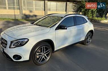 Mercedes-Benz GLA-Class 2017