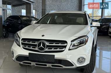 Внедорожник / Кроссовер Mercedes-Benz GLA-Class 2019 в Одессе