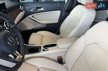 Позашляховик / Кросовер Mercedes-Benz GLA-Class 2019 в 