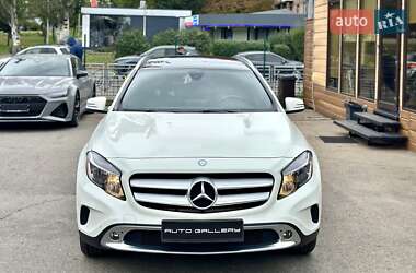 Внедорожник / Кроссовер Mercedes-Benz GLA-Class 2016 в 