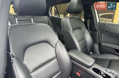 Внедорожник / Кроссовер Mercedes-Benz GLA-Class 2016 в 