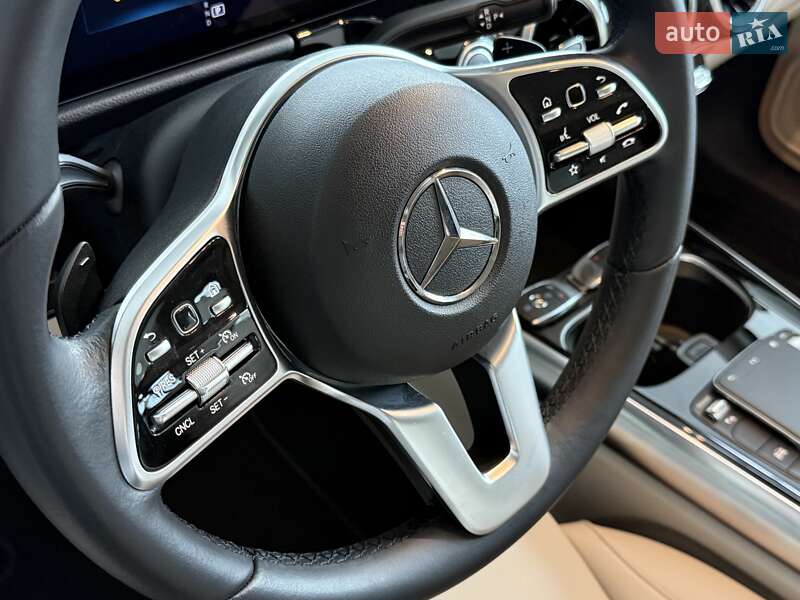 Внедорожник / Кроссовер Mercedes-Benz GLA-Class 2022 в Одессе