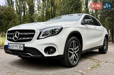 Внедорожник / Кроссовер Mercedes-Benz GLA-Class 2017 в 