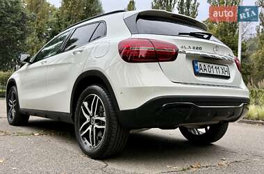 Внедорожник / Кроссовер Mercedes-Benz GLA-Class 2017 в 