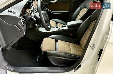 Внедорожник / Кроссовер Mercedes-Benz GLA-Class 2017 в 
