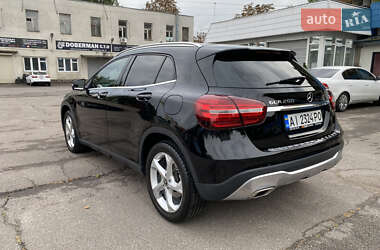 Внедорожник / Кроссовер Mercedes-Benz GLA-Class 2017 в 