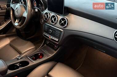 Внедорожник / Кроссовер Mercedes-Benz GLA-Class 2019 в 
