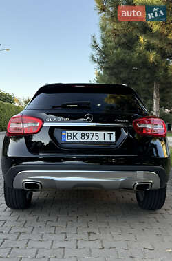 Внедорожник / Кроссовер Mercedes-Benz GLA-Class 2014 в 