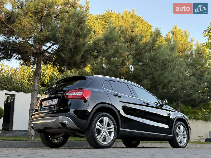 Внедорожник / Кроссовер Mercedes-Benz GLA-Class 2014 в Одессе