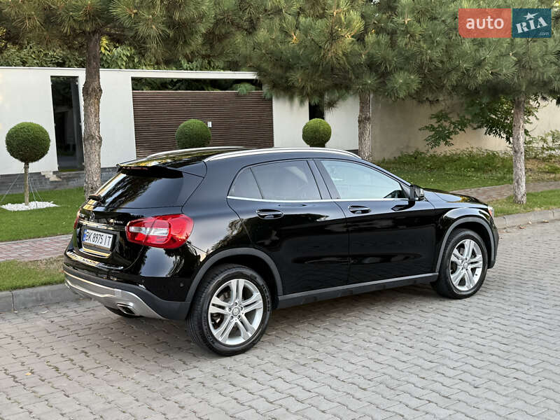 Внедорожник / Кроссовер Mercedes-Benz GLA-Class 2014 в Одессе