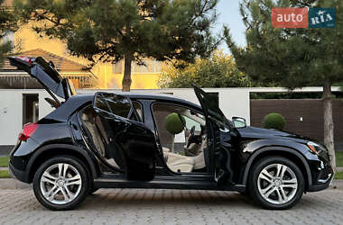 Внедорожник / Кроссовер Mercedes-Benz GLA-Class 2014 в 