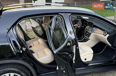Внедорожник / Кроссовер Mercedes-Benz GLA-Class 2014 в 