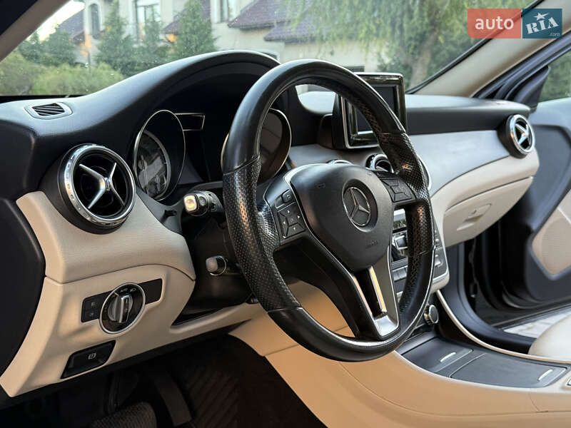 Внедорожник / Кроссовер Mercedes-Benz GLA-Class 2014 в Одессе