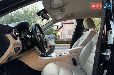 Внедорожник / Кроссовер Mercedes-Benz GLA-Class 2014 в 