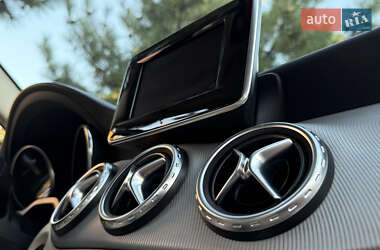 Внедорожник / Кроссовер Mercedes-Benz GLA-Class 2014 в 