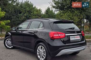 Внедорожник / Кроссовер Mercedes-Benz GLA-Class 2014 в 