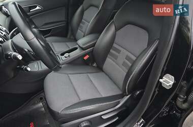 Внедорожник / Кроссовер Mercedes-Benz GLA-Class 2014 в 