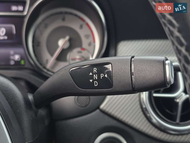 Позашляховик / Кросовер Mercedes-Benz GLA-Class 2014 в Хмельницькому