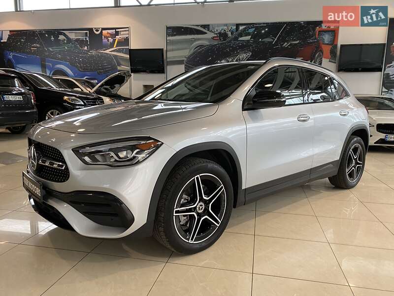 Внедорожник / Кроссовер Mercedes-Benz GLA-Class 2023 в 