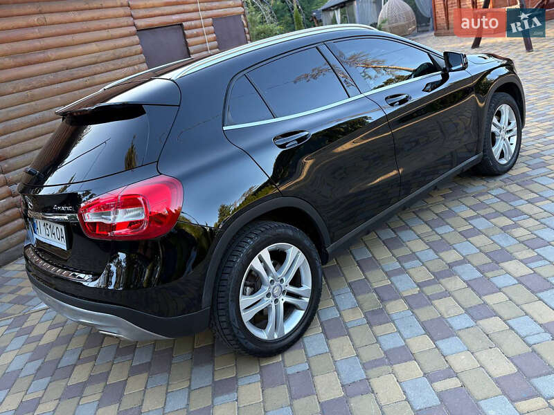 Внедорожник / Кроссовер Mercedes-Benz GLA-Class 2015 в Киеве