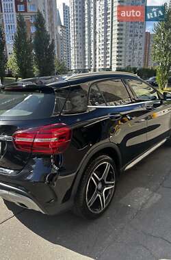 Внедорожник / Кроссовер Mercedes-Benz GLA-Class 2015 в 