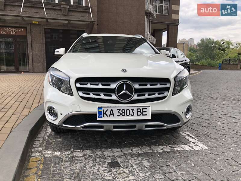 Внедорожник / Кроссовер Mercedes-Benz GLA-Class 2017 в Киеве фото 6 Внедорожник / Кроссовер Mercedes-Benz GLA-Class 2017 в Киеве