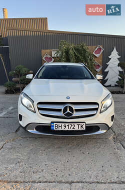 Позашляховик / Кросовер Mercedes-Benz GLA-Class 2016 в 