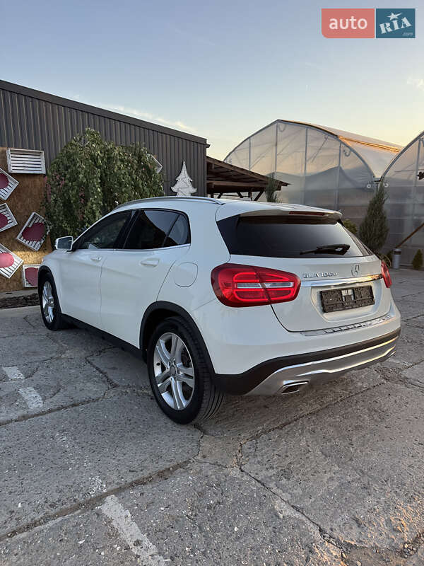 Внедорожник / Кроссовер Mercedes-Benz GLA-Class 2016 в Одессе