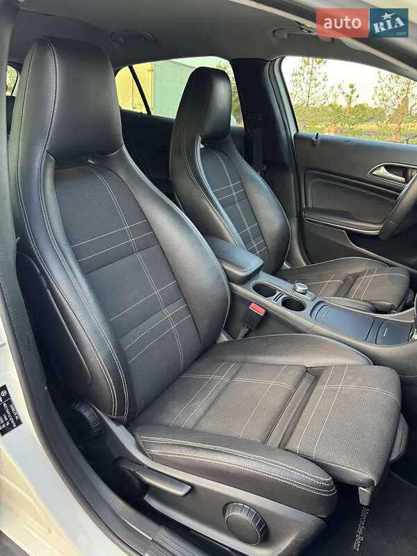 Внедорожник / Кроссовер Mercedes-Benz GLA-Class 2016 в Одессе