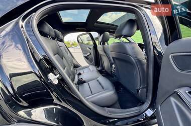 Позашляховик / Кросовер Mercedes-Benz GLA-Class 2016 в  фото 39 Позашляховик / Кросовер Mercedes-Benz GLA-Class 2016 в
